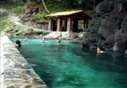 AGUAS TERMALES DE TOCUYA 04