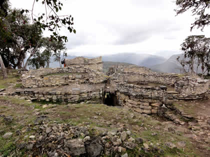 COMPLEJO ARQUEOLOGICO MONUMENTAL KUELAP FOTOS 23