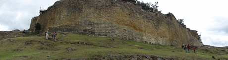 COMPLEJO ARQUEOLOGICO MONUMENTAL KUELAP - SECTOR SUR 04