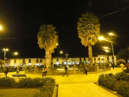 PLAZA DE ARMAS DE CHACHAPOYAS 10