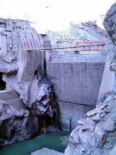 CA�ON DEL PATO EMBALSE