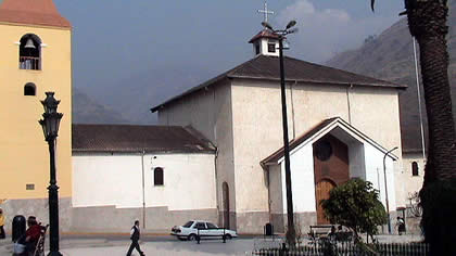 PLAZA DE ARMAS DE ABANCAY 09
