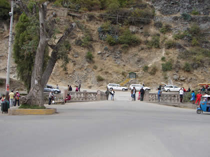 PUENTE COLONIAL DEL CHUMBAO 05