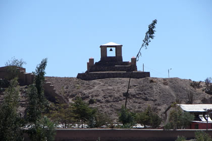 CAMPANARIO DE SANTA ANA 02
