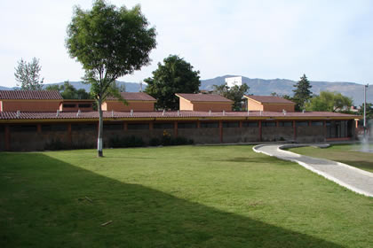 BANOS DEL INCA SERVICIO PREFERENCIAL 01