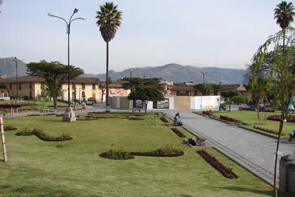 PLAZA DE ARMAS DE CAJAMARCA 05