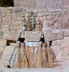 COMPLEJO ARQUEOLOGICO DE TAMBOMACHAY O TAMPUMACHAY 03a