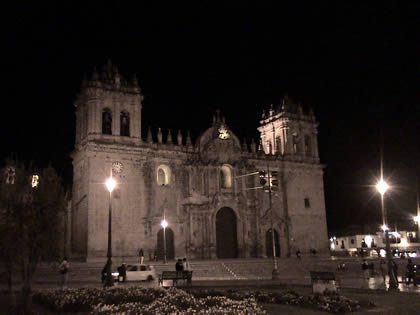 LA CIUDAD DEL CUSCO DE NOCHE 03