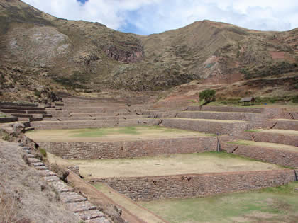PARQUE ARQUEOLOGICO TIPON TERRAZAS Y ANDENES 21