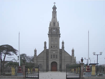 SANTUARIO DEL SEÑOR DE LUREN 02