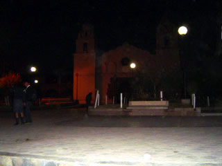PARROQUIA SAN JUAN BAUTISTA DE CHUPACA DE NOCHE 01