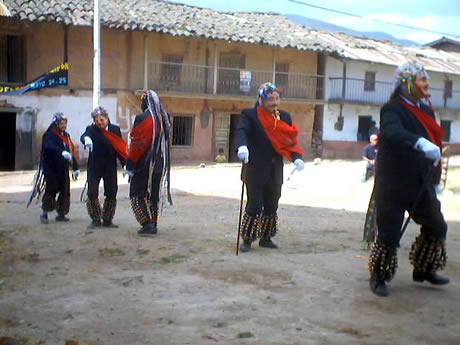 EL BAILE DE LOS ABUELITOS 02