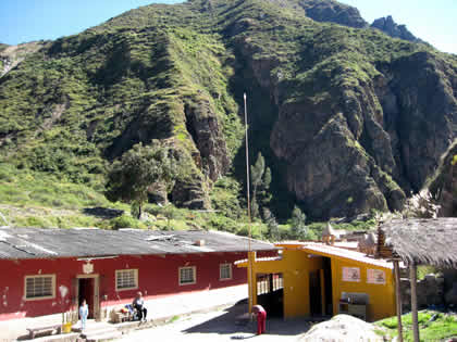 BAÑOS TERMALES DE COLLPA 03