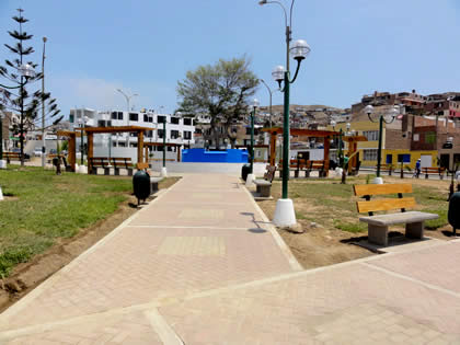 PLAYA PUCUSANA 11