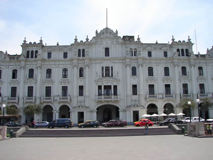 PLAZA SAN MARTIN 06