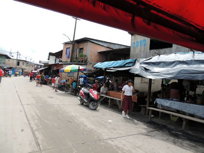 BARRIO DE BELEN EN MOTOTAXI 08