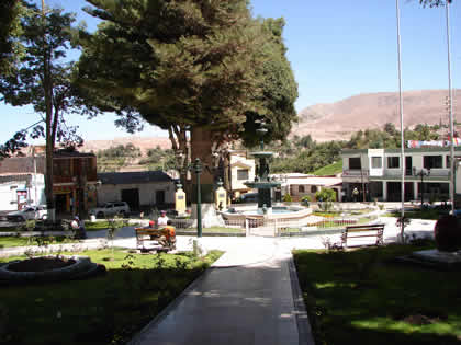 PLAZA ARMAS TORATA 01