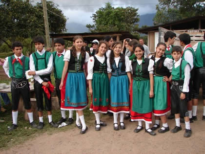 DANZAS TIPICAS AUSTRO ALEMANAS 01