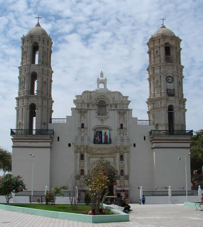IGLESIA SAN MARTIN DE TOURS 01