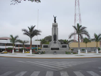 OVALO GRAU DE LA CIUDAD DE PIURA 01