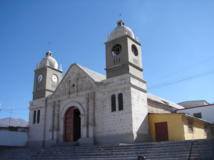 TEMPLO SAN BENEDICTO DE TARATA 01