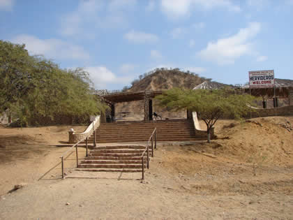 BA�OS DE BARRO MEDICINAL DE HERVIDEROS 01